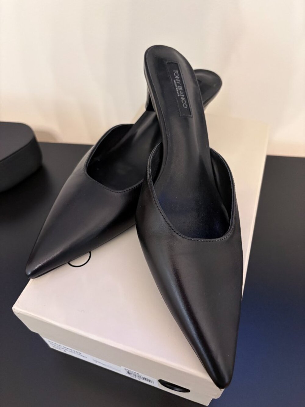 Tony Bianco Denver Black Leather Pointed Toe Kitten Heel Mules SZ 8 - Picture 4 of 5
